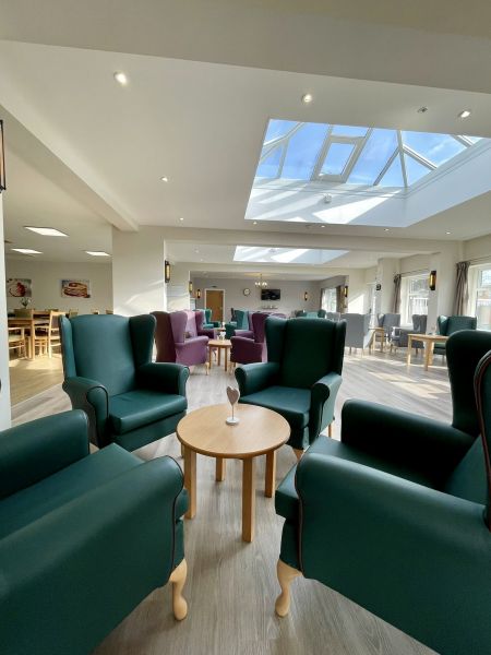 Stoke-on-trent - ST2 9HP